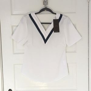 Elizabeth & Clarke sz 2 Unstainable Halifax white blouse, short-sleeve